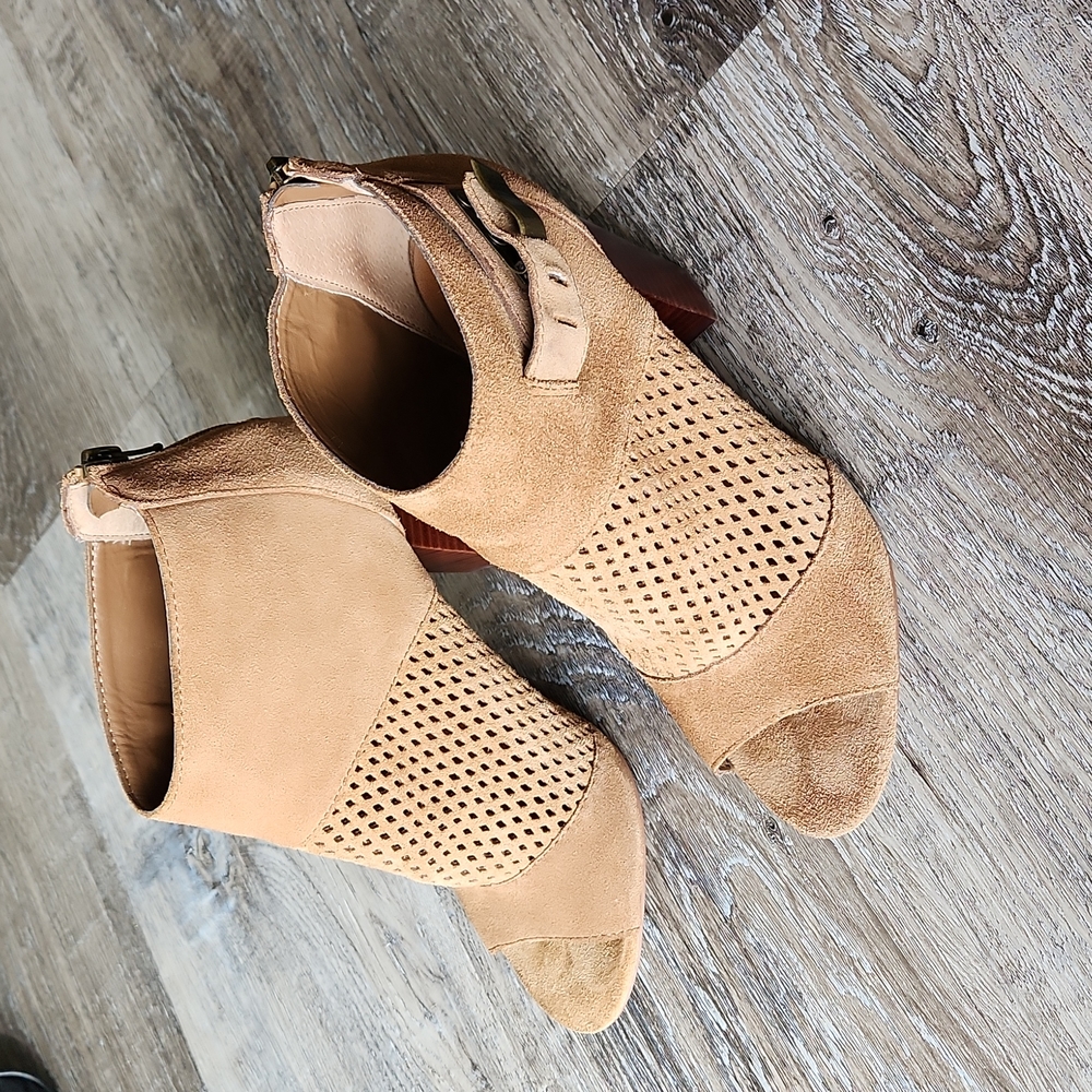 Suede open toe bootie - Picture 3 of 6